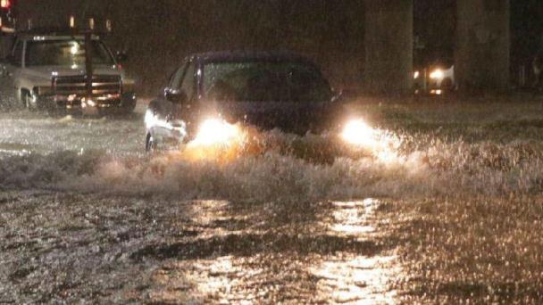 Fuertes Lluvias Inundan Monterrey