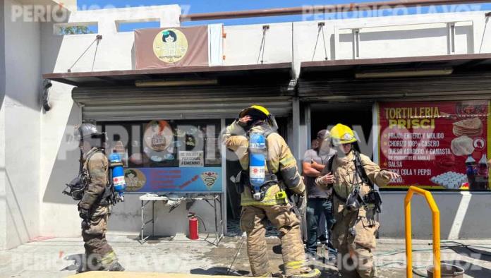 Corto En Freidora Causa Incendio En Snack