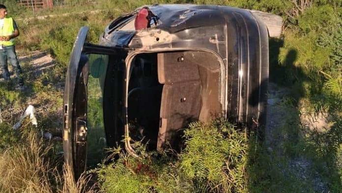 Menor Resulta Herido Tras Fuerte Volcadura En Carretera