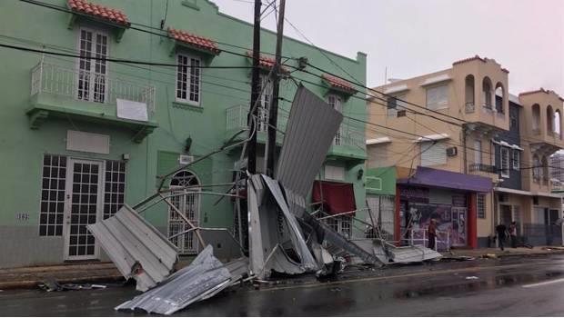 Suman 12 muertos en Puerto Rico tras paso de huracán María