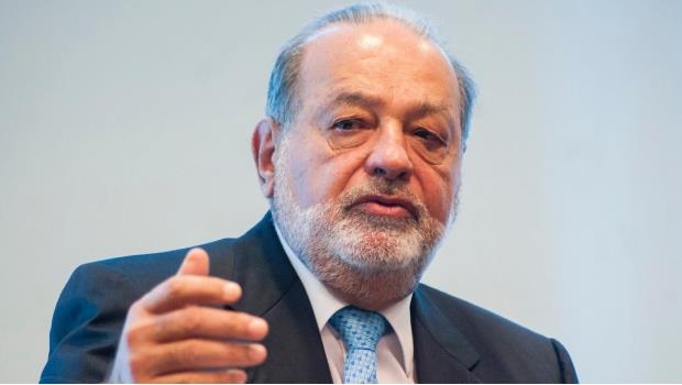 Carlos Slim cae al sexto lugar en la lista de multimillonarios de Forbes