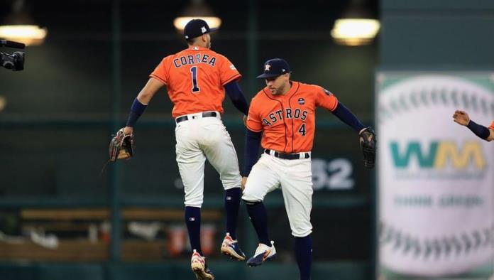 Astros de Houston vencen a los Medias Rojas de Boston en segundo juego de la serie