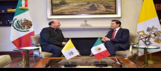Peña Nieto evalúa temas de interés mutuo con el Nuncio Apostólico Franco Copola