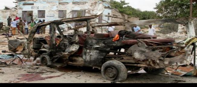 Jefe del Ejército de Somalia sobrevive a ataque con bomba