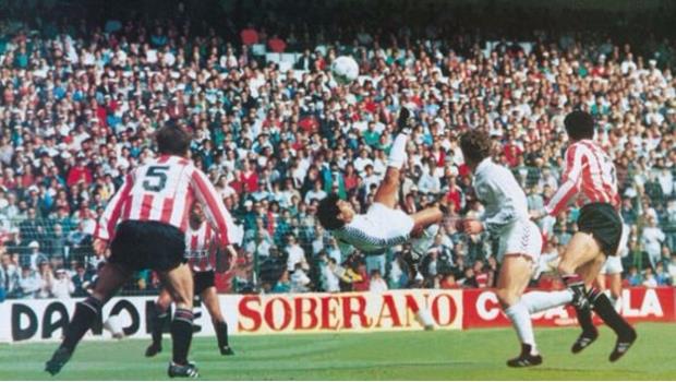 Un día como hoy, Hugo Sánchez marcó el legendario “Señor gol” ante el Logroñes (VIDEO)