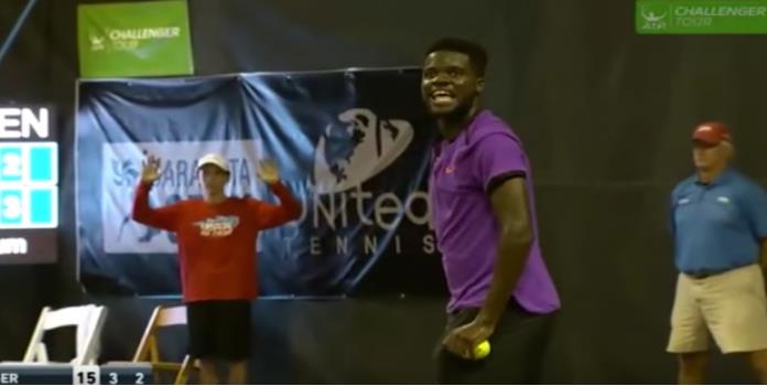 VIDEO: Gemidos interrumpen partido de tenis