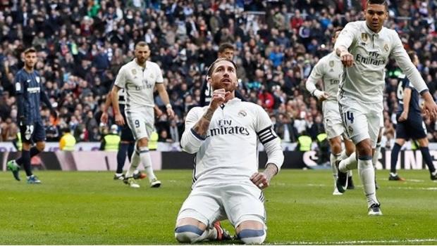 Con dos goles de Ramos, Real Madrid se reconcilia con la victoria