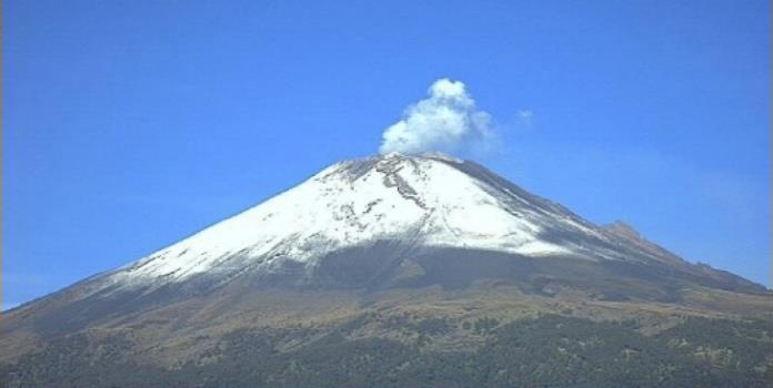 Popocatépetl emite 47 exhalaciones de baja intensidad
