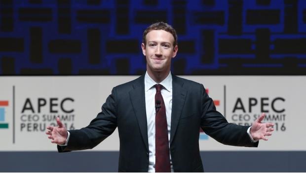 Borran “por error” publicaciones controversiales de Zuckerberg