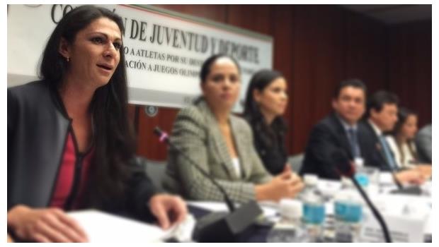 Declara Ana Gabriela Guevara en Toluca por agresión