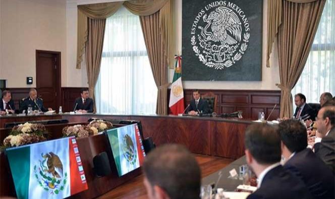 Pide Peña Nieto a Gabinete tomar medidas contra alzas injustificadas
