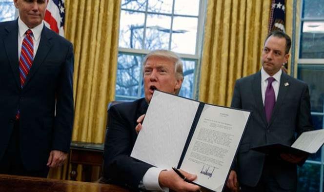 Trump cumple primera promesa: retira a EU del Acuerdo Transpacífico