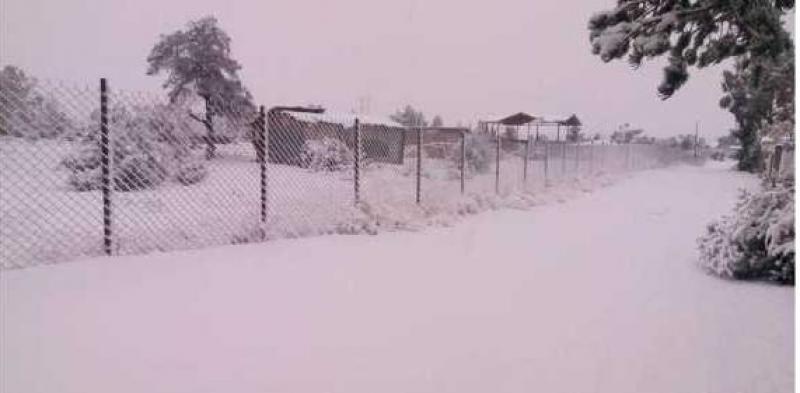 Cierran carreteras a Mexicali por nevada
