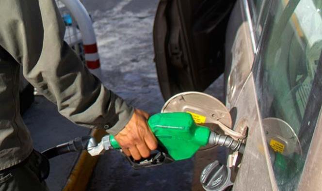 Diputados solicitan homologar precio de gasolina en la frontera