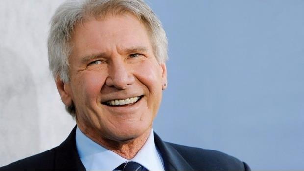 Investigan a Harrison Ford porque casi provoca un accidente aéreo