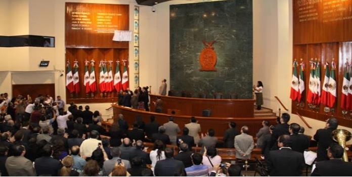 Aprueba congreso reducción de diputados y regidores en Sinaloa