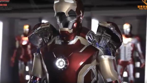 Juguetera presenta armadura de Iron Man tamaño natural