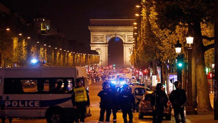 Tiroteo en París fue atentado terrorista: Hollande