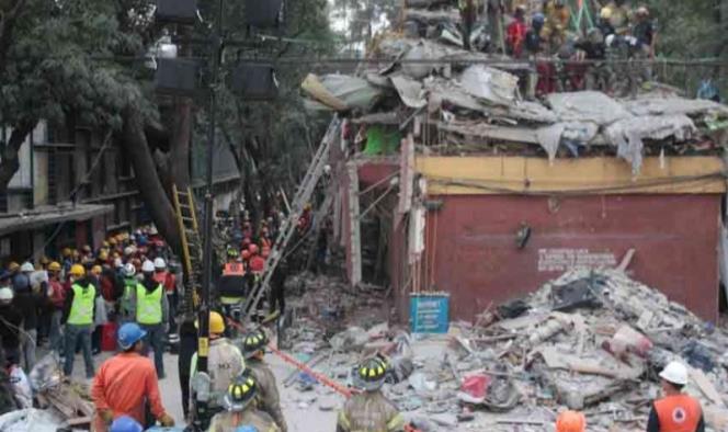 Ajustan a 98 cifra de muertos a más de 24 horas del sismo en CDMX