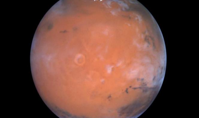 La inexplicable evidencia de agua bajo el ecuador de Marte