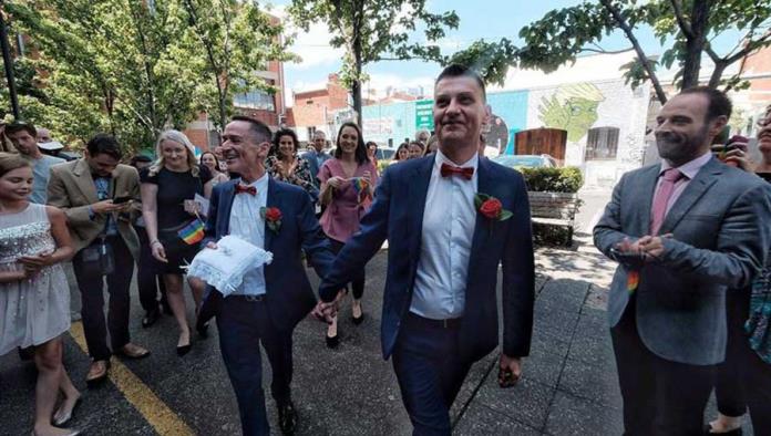 Celebra Australia primeras bodas gay