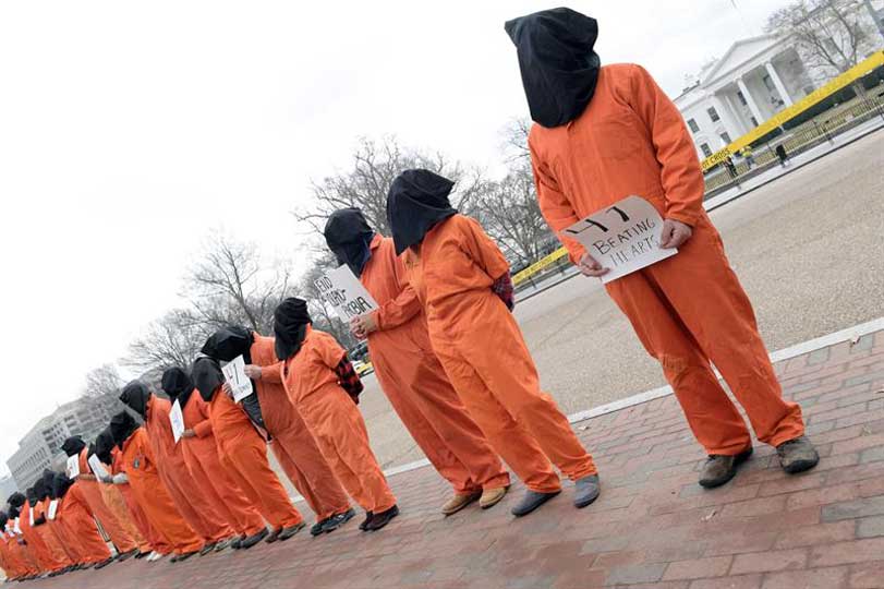 Reclaman cierre de Guantánamo ante la Casa Blanca
