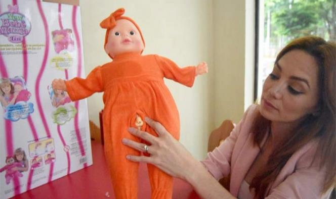 Así clausuran tienda en Paraguay por vender muñecas ‘trans’