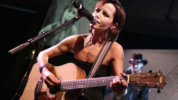 Muere la cantante Dolores O’Riordan, vocalista de The Cranberries