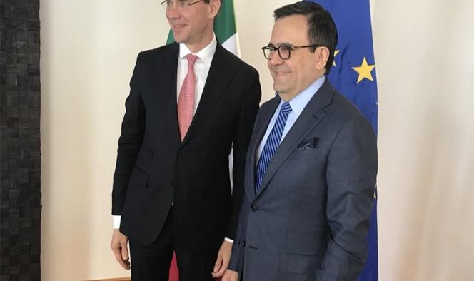 México apunta a acuerdo comercial con UE para fines de febrero
