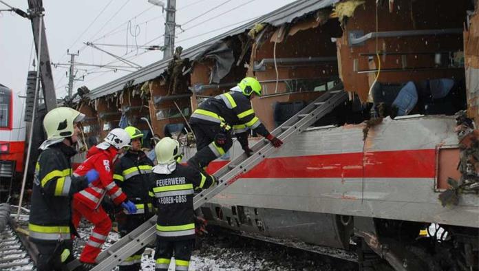 Choque de trenes en Austria deja al menos un muerto y varios heridos
