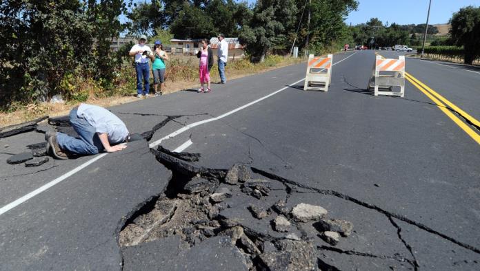 Terremoto de 6.5 sacude a Indonesia
