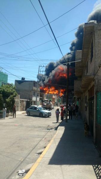 Se registra incendio en Ecatepec