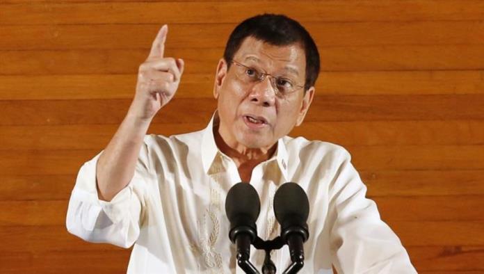 Renuncien al narcotráfico o los mataré: presidente de Filipinas
