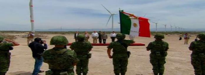 Inaugura Peña Nieto parque eólico en Coahuila