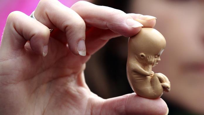 Ohio aprueba ley que prohíbe interrupción del embarazo a las 6 semanas
