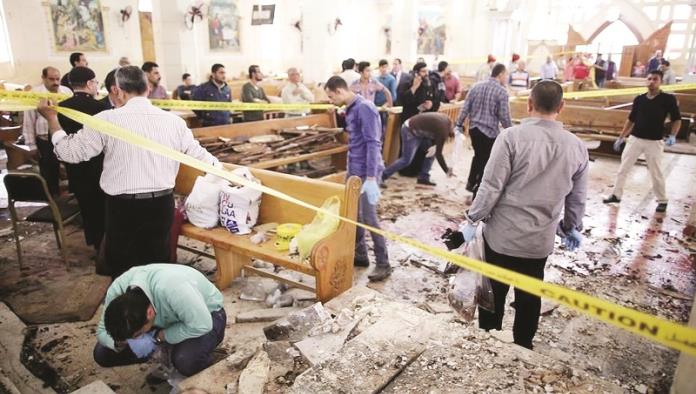 Atacan iglesias en Egipto; matan a 43
