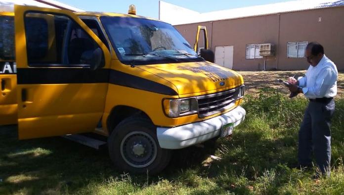 Inspeccionan transporte escolar