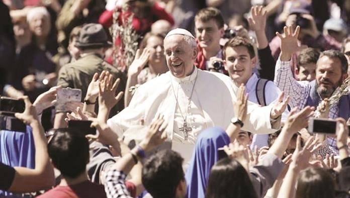 Condena Pontífice terrorismo y guerras