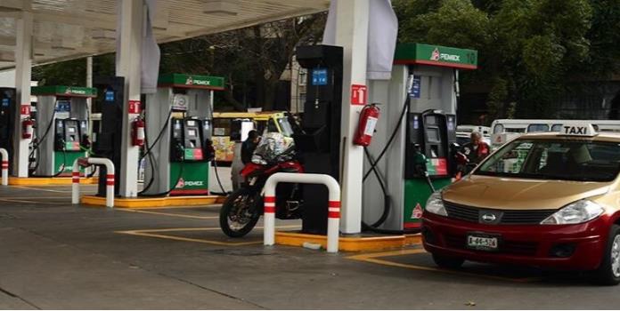 Investigan amenaza de grupos criminales a gasolineras de Jalisco