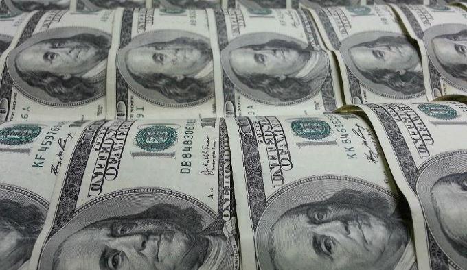 Dólar prácticamente se vende en 21 pesos en bancos