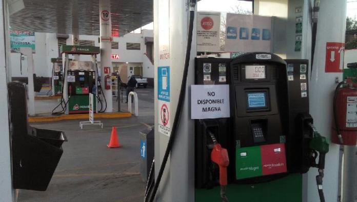 Fin a gasolina barata en la zona fronteriza
