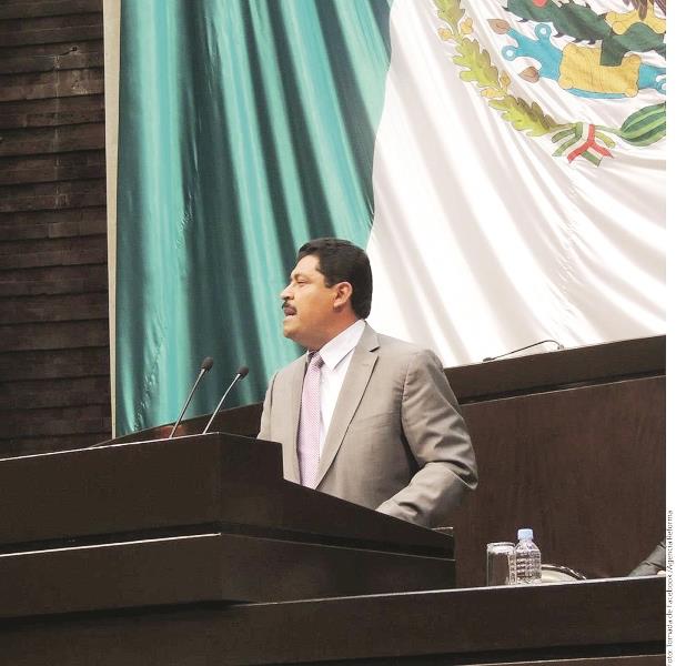 Plagian a exdiputado en Guerrero