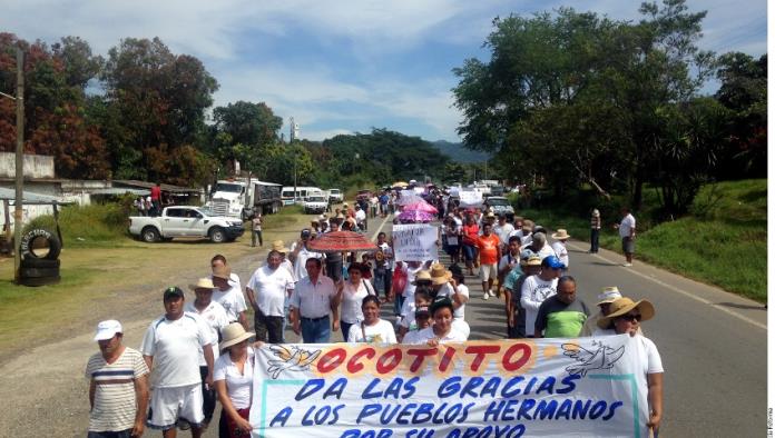 Marchan por la paz en Guerrero