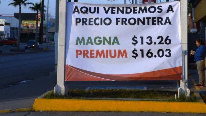 Venden los gasolineros Magna a dos precios