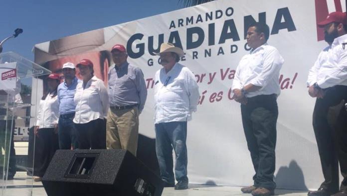 Se reúne Obrador con militantes de Morena