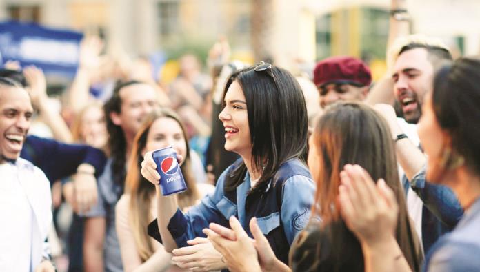 De las pasarelas a la polémica mundial: Kendall Jenner