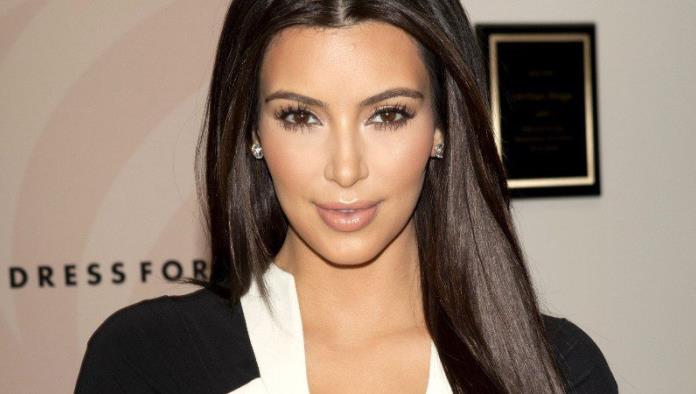 Kim Kardashian considera tener un tercer hijo por maternidad subrogada