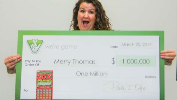 ¡Increíble! Ganó $1 millón al mostrar a su amiga cómo jugar a la lotería