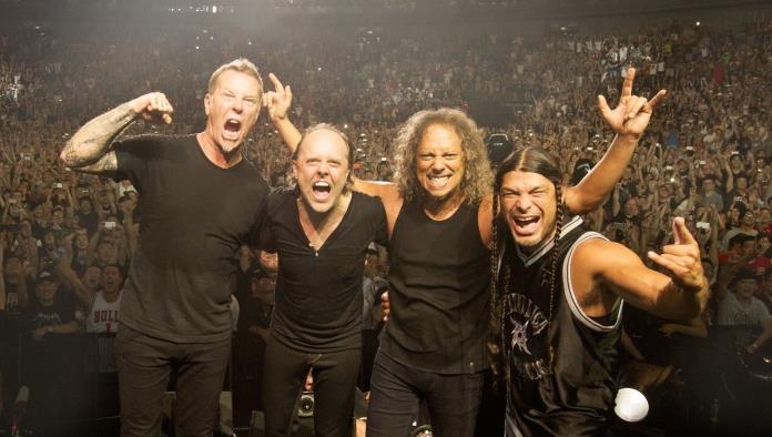 Ovacionan a  Metallica en  segundo show