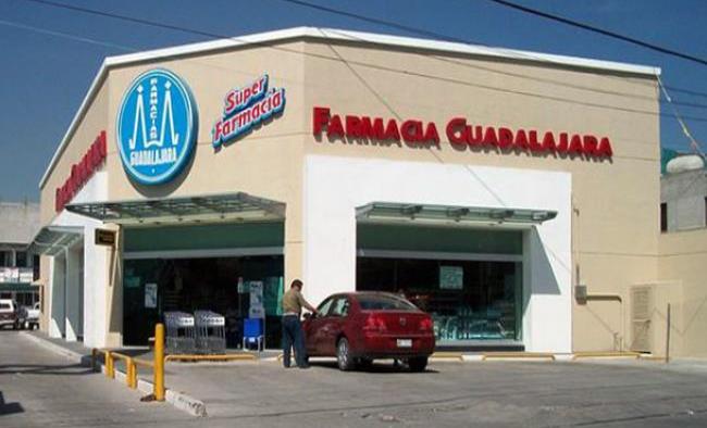 Ofrece vacantes para Farmacia Guadalajara